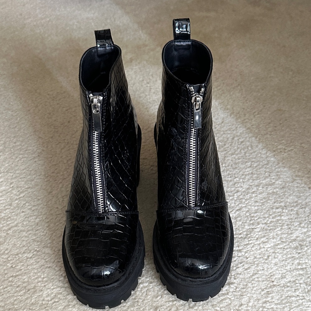 Missguided Black Croc Front-Zip Chunky Ankle Boots